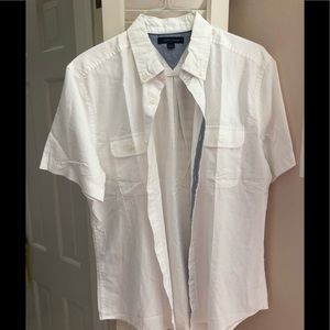 Men’s woven short sleeve shirt. Tommy Hillfiger